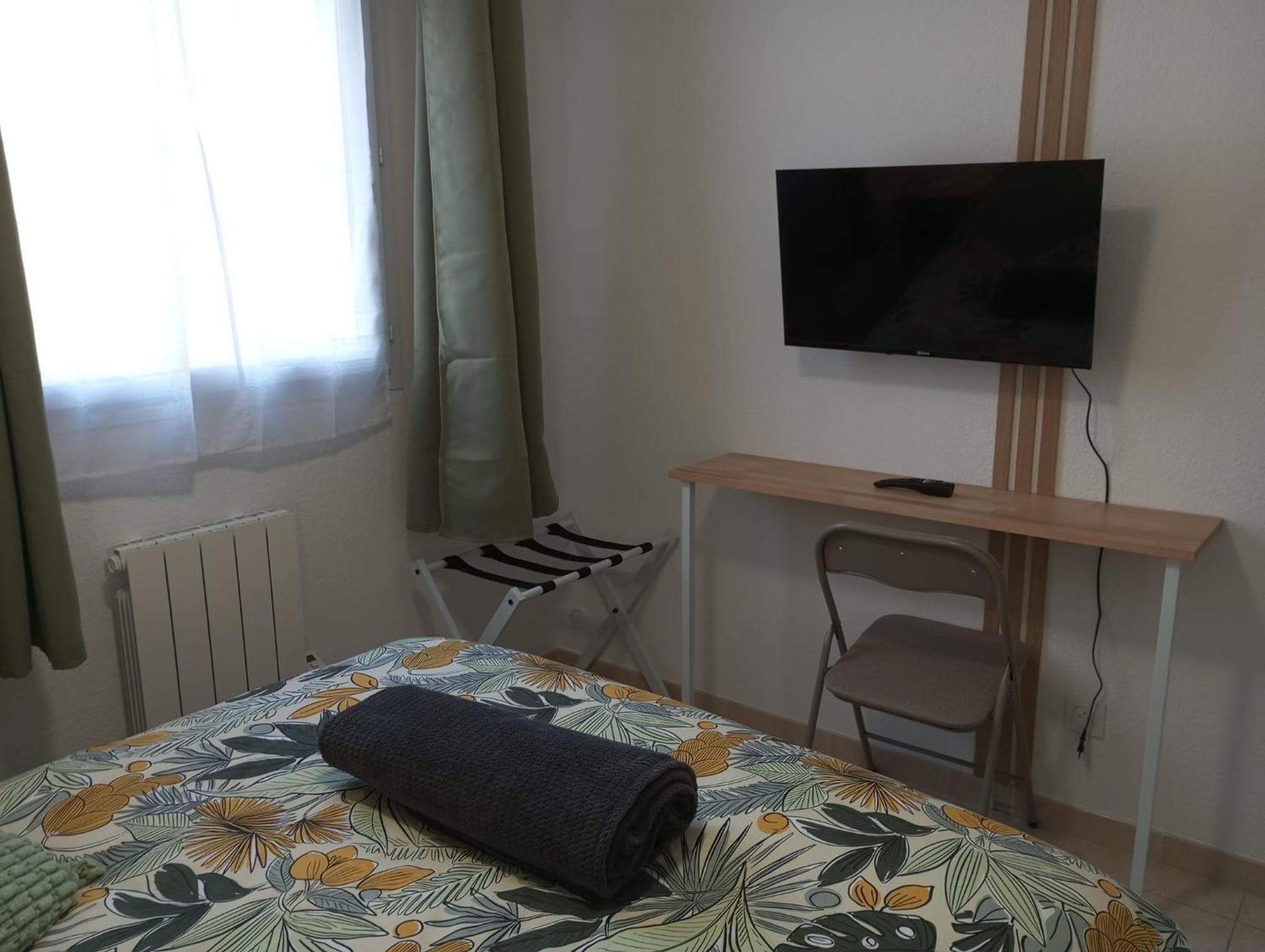 L'etoile Biterroise - 2 A 6 Personnes - Rez De Chaussee Avec Balcon - Piscine Exterieur Apartment Beziers