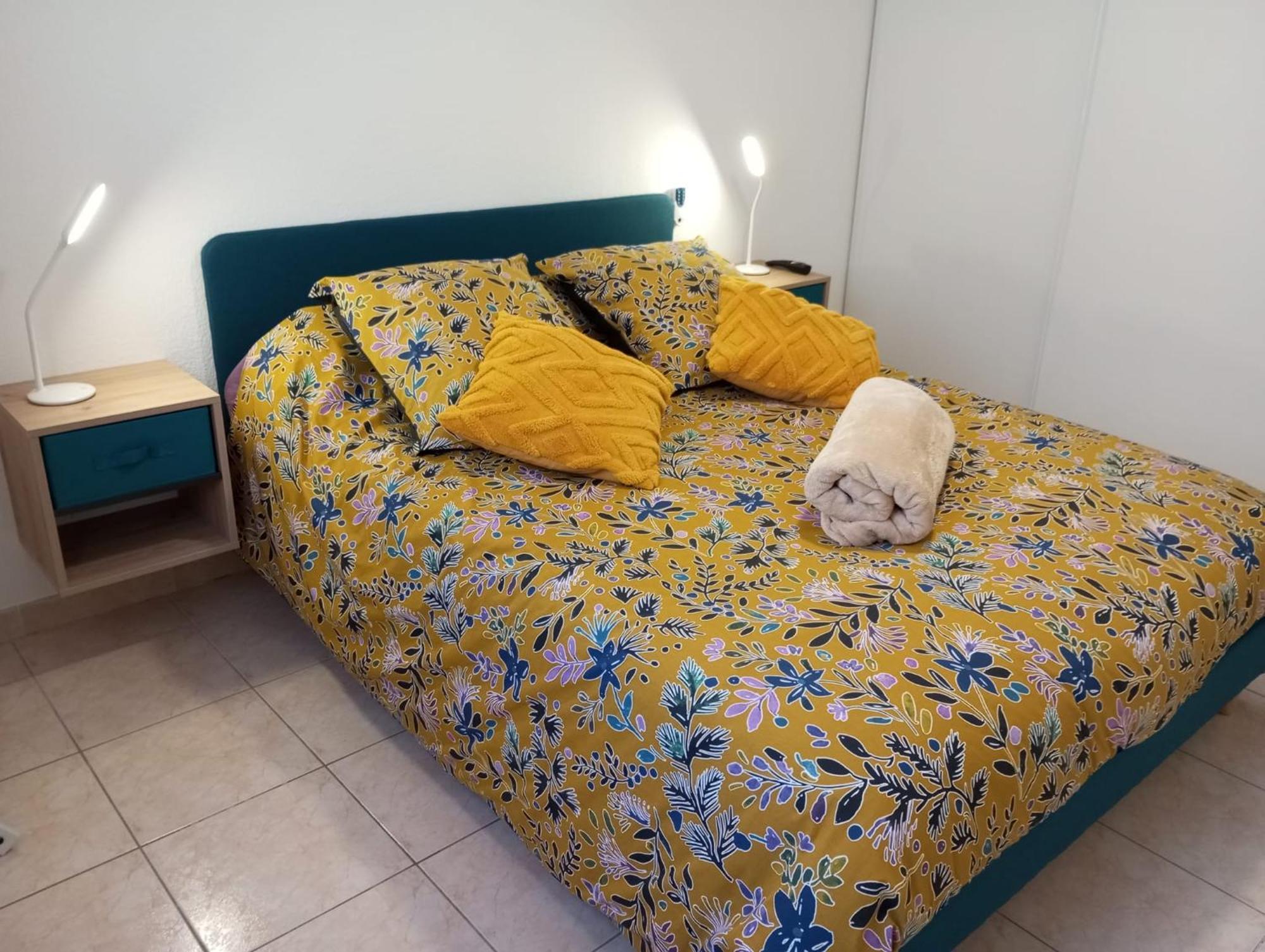 Apartment L'etoile Biterroise - 2 A 6 Personnes - Rez De Chaussee Avec Balcon - Piscine Exterieur