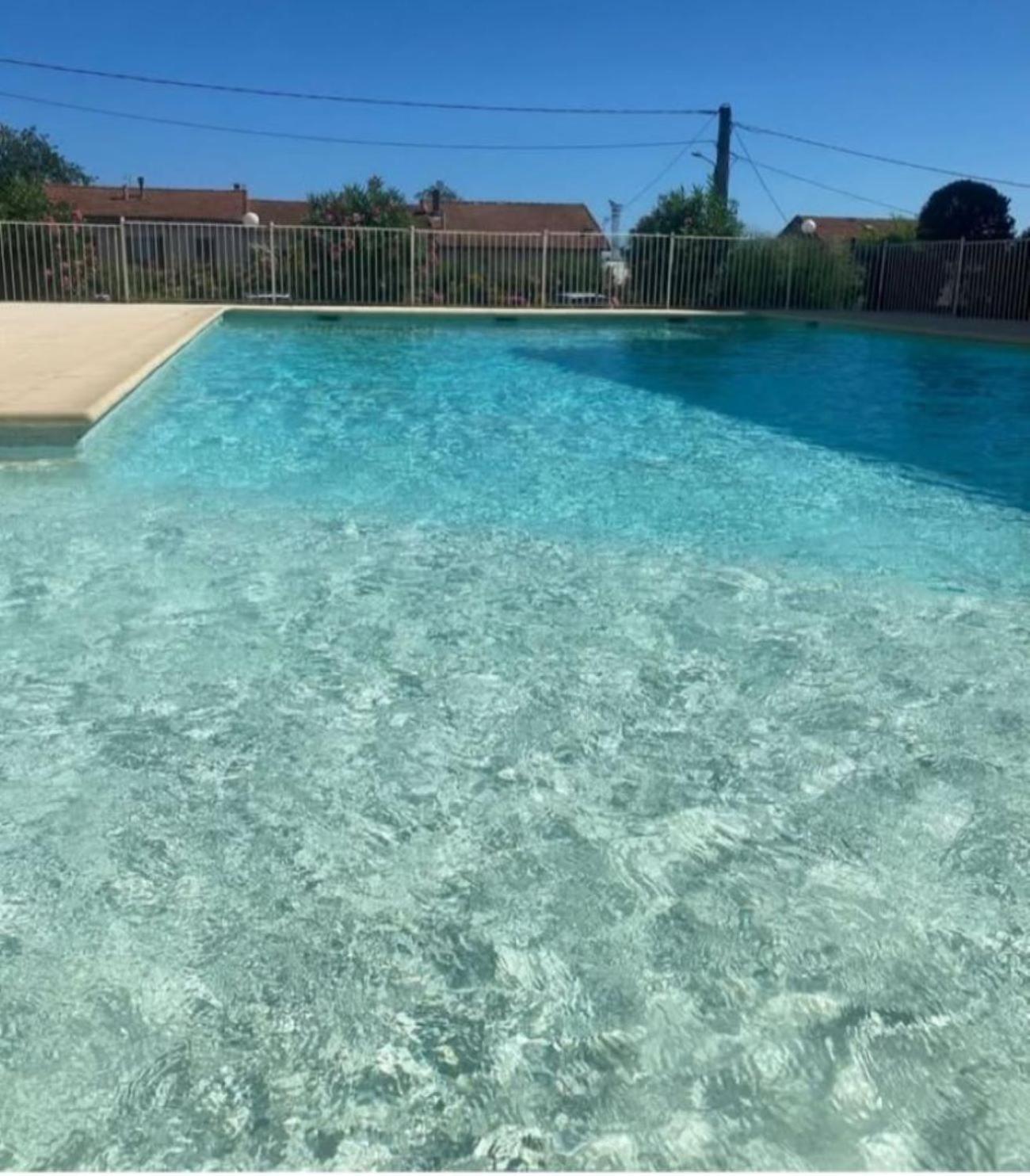 L'etoile Biterroise - 2 A 6 Personnes - Rez De Chaussee Avec Balcon - Piscine Exterieur *
